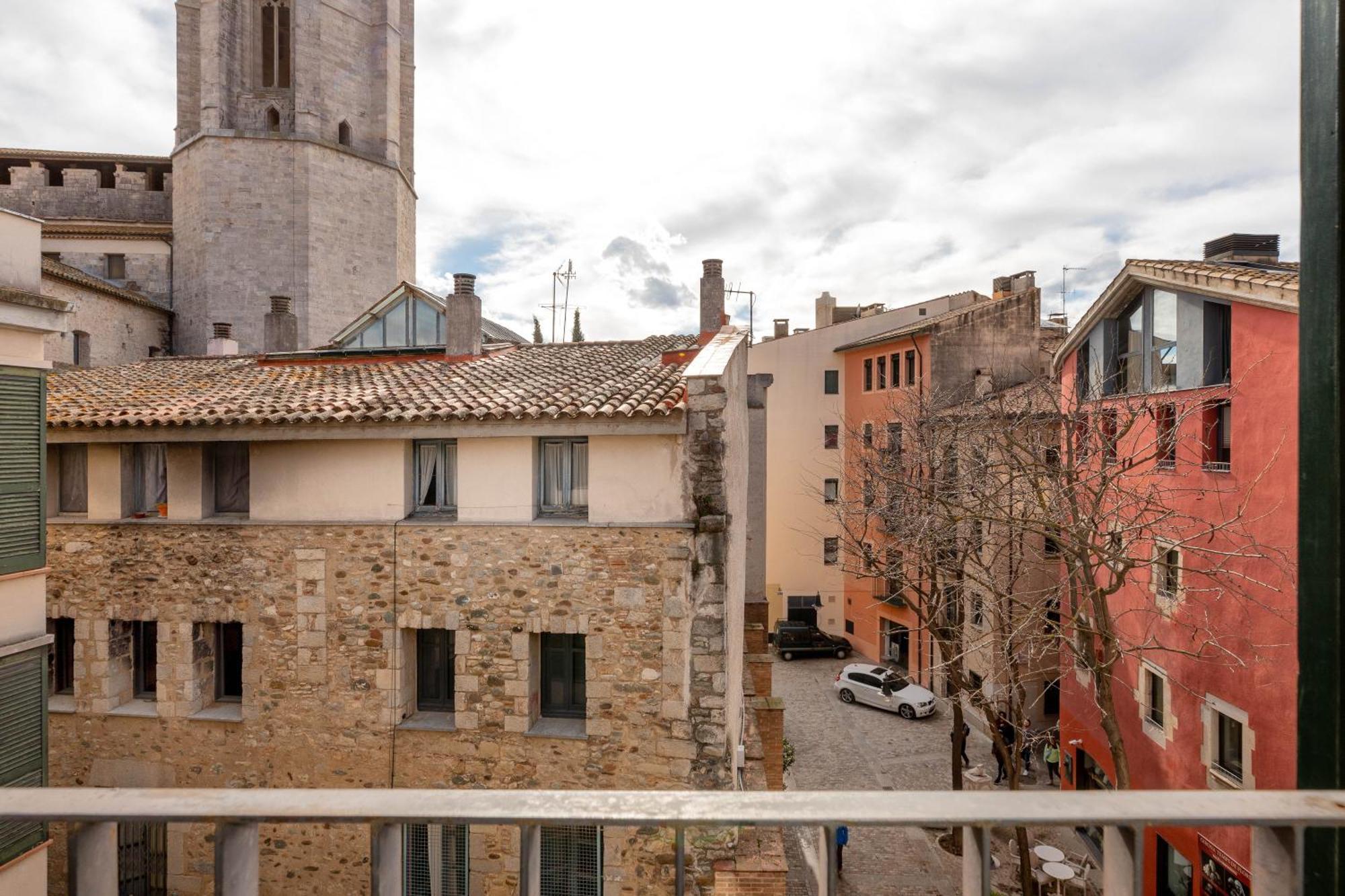 Flateli Pou Rodo 3 Apartment Girona Exterior photo